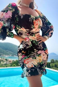 Vestito Donna Tubino Drappeggiato Fantasia Fiori Scollo Cuore Manica Sbuffo Volant Elegante Casual Sensuale