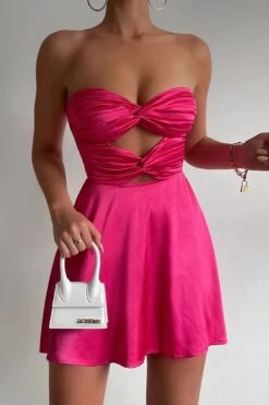 Vestito Donna Scollo Cuore Cut Out Gonna Morbida Casual Elegante