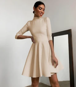 Vestito Donna Aderente Gonna Campana Plissettata -Lindavi Negozio Vestitoricolorato