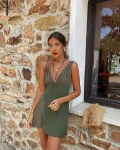 Vestito Donna Scollo V Profondo Bretelle Scollo Schiena 5 Vestito Donna Scollo V Profondo Bretelle Scollo Schiena -Lindavi Negozio WhatsAppImage2021 09 07at15.09.25