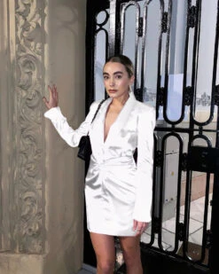 Vestito Donna Scollo Profondo Manica Lunga -Lindavi Negozio WhatsApp Image 2022 01 28 at 16.04.30 1 2