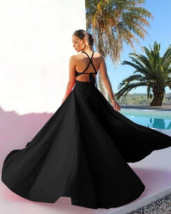 Abito Donna Vestito Lungo Scollo V Schiena Scoperta Spacco Alto Elegante -Lindavi Negozio WhatsApp Image 2022 04 06 at 10.28.28