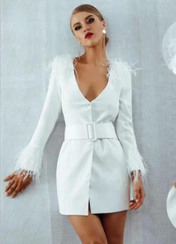 Vestito Donna Tubino Polsini Spalle Piume